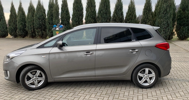 Kia Carens cena 40900 przebieg: 172000, rok produkcji 2013 z Dobrzyca małe 232